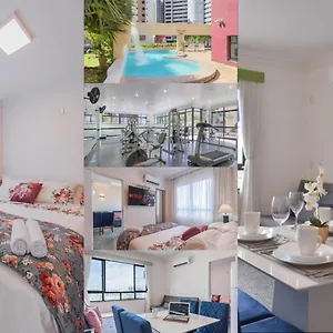 Apartamento Vista Alta - 150 Metros Beira Mar - Garagem - Recepcao 24horas - Smart Tv - Cozinha Completa - Ar Condicionado Sala E - Internet 100mb Upload E 50mb Download, Fortaleza (Ceara)